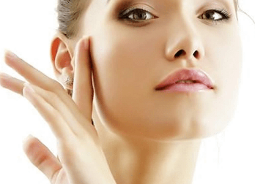 Rajeunissement du champ du visage